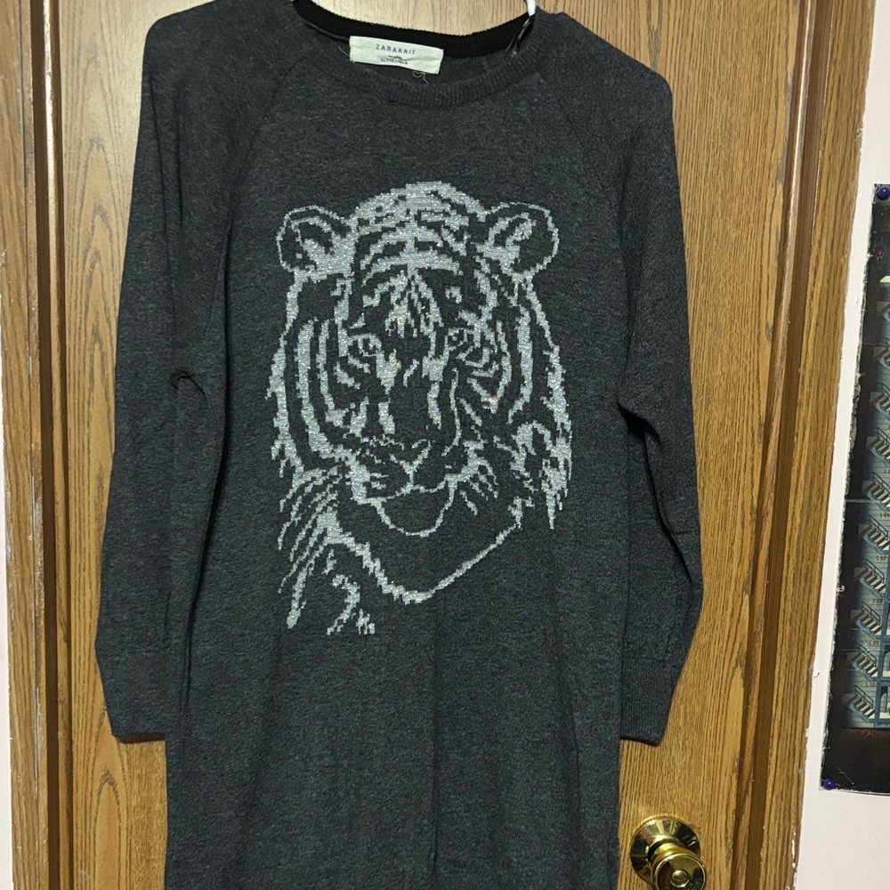 Zara Gray Sweater with Tiger Design